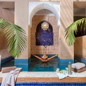4* رياد Ines